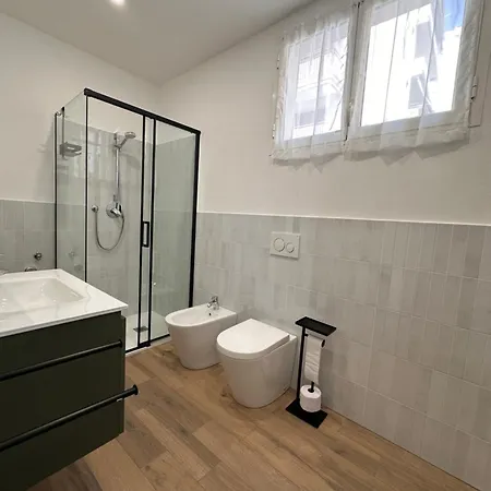 Apartmán L&r - Ristrutturato, Wi-fi, Vicino Stazione E Pista Ciclabile - Casa Rosamare Sanremo